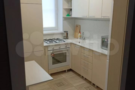 1-к. квартира, 32 м², 3/3 эт.