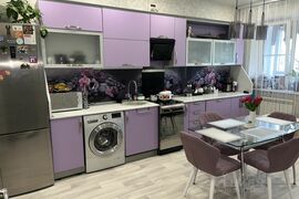 Продается 2-комн. квартира, 70,7 м² 2013
