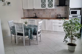 3-к. квартира, 95,8 м², 8/9 эт.