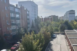 Продам 3-к. квартиру, 105,3 кв.м, 3/5 эт.