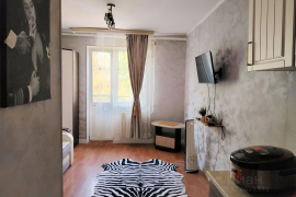 Студия - Волгодонск ул. Максима Горького, 7 (18.0 м²)